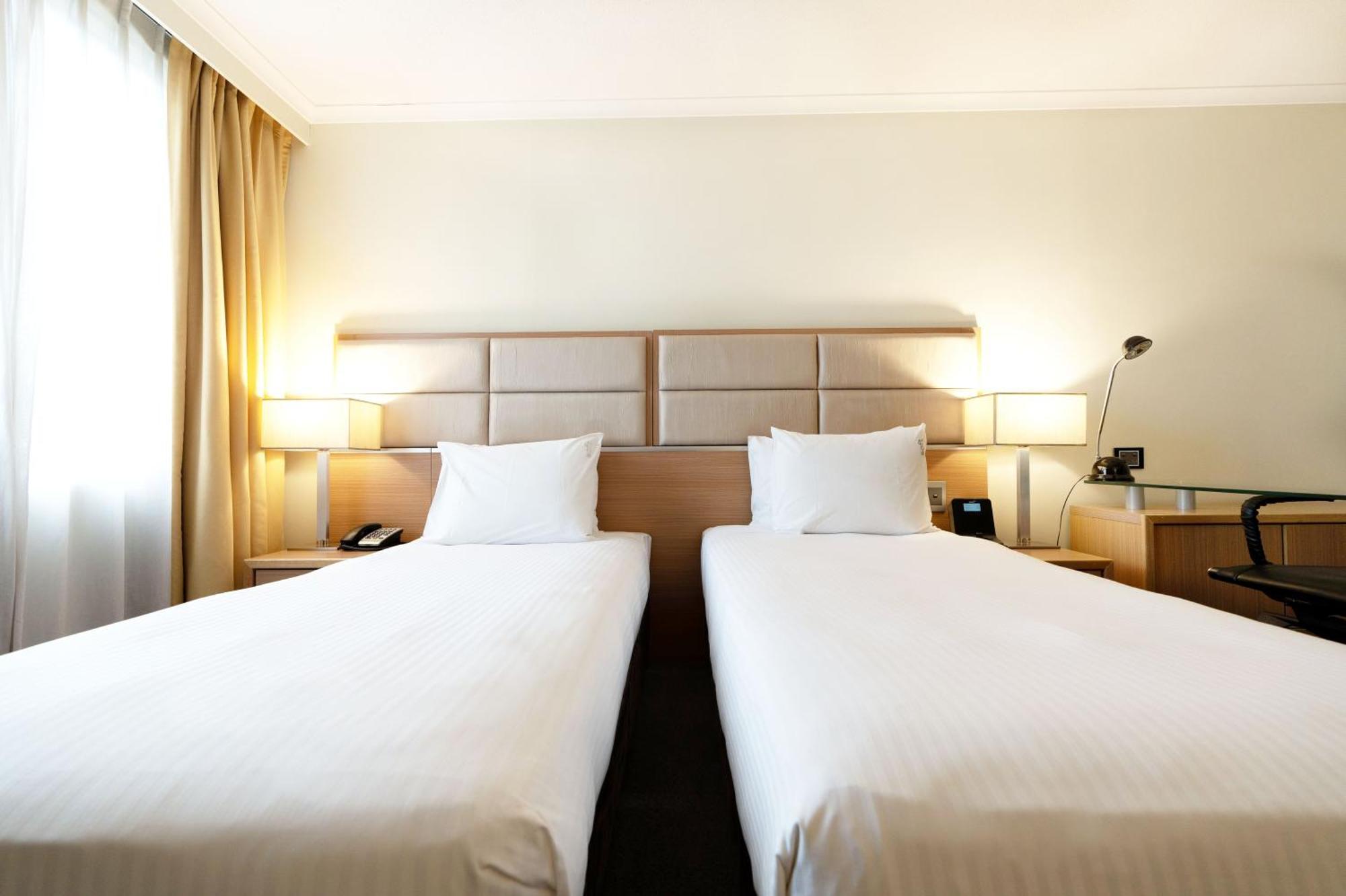 Holiday Inn Parramatta By Ihg Сідней Екстер'єр фото